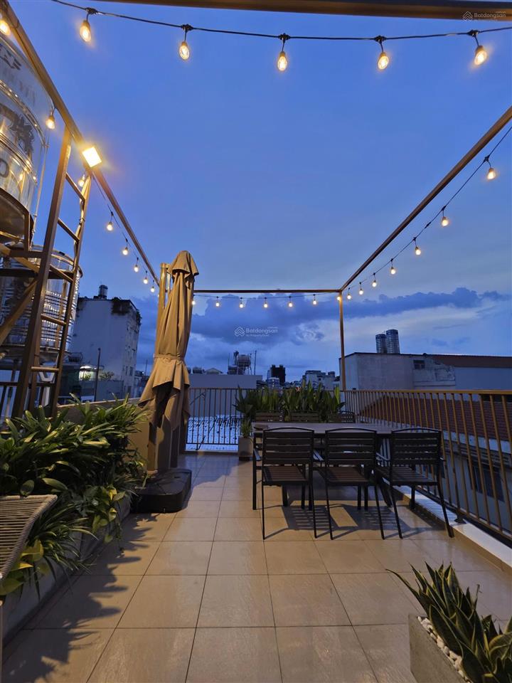 Nhà đẹp 5 tầng đường nguyễn đình chiểu  võ văn tần  phường bàn cờ (quận 3). giá 8,9 tỷ