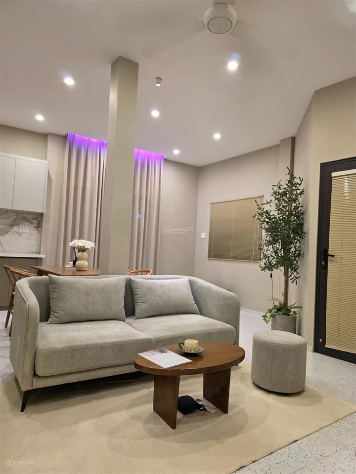 Nhà đẹp 5 tầng đường nguyễn đình chiểu  võ văn tần  phường bàn cờ (quận 3). giá 8,9 tỷ