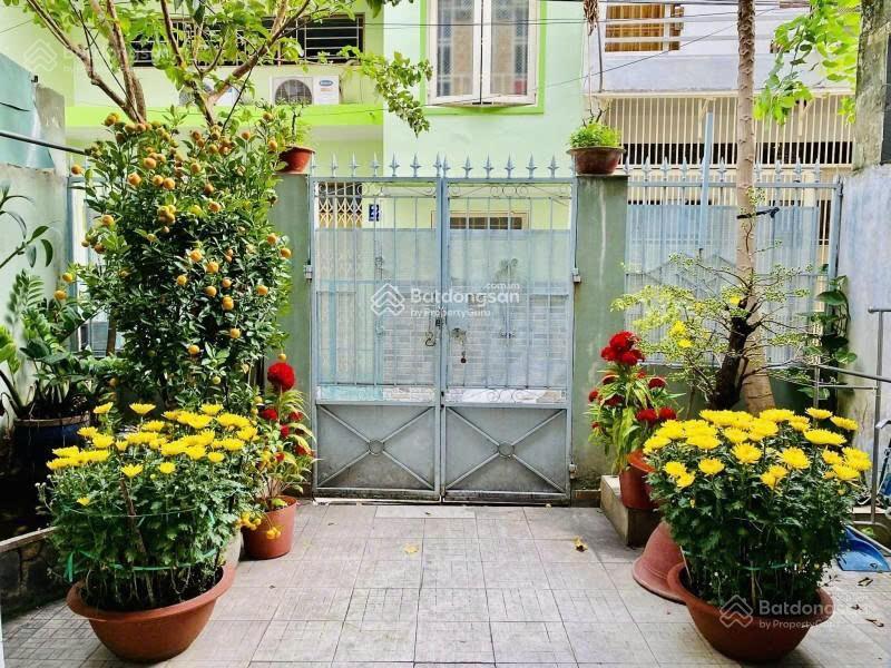 Hiếm! nhà 2 tầng khu cộng hòa  p13  tân bình, dt 5x17m. giá 8,68 tỷ