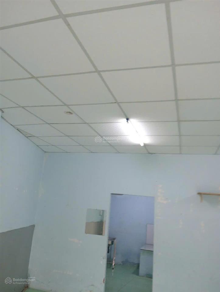 Cho thuê nhà nguyên căn 936/ trường chinh p15 q. tân bình