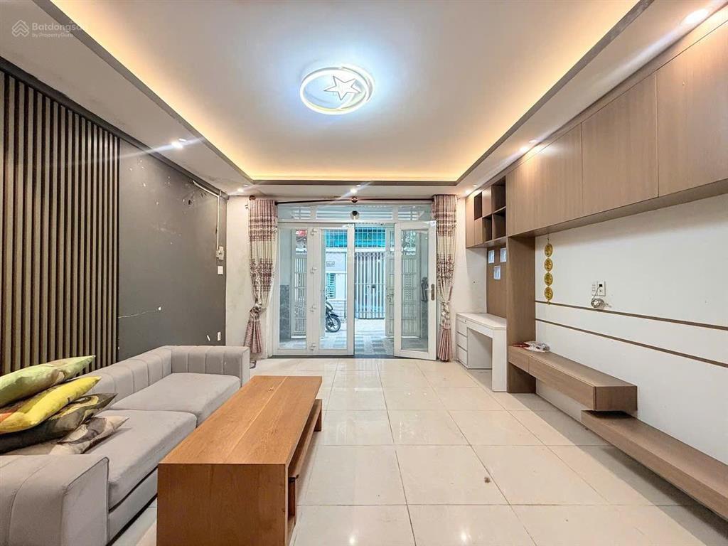 Nhà gò vấp  hẻm ba gác  ngang 4.6m  3 tầng mới đẹp  nhỉnh 4 tỷ