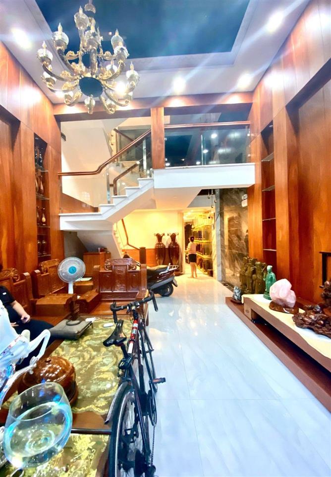 Nhà mặt tiền hẻm rất đẹp phan huy ích  gò vấp  70m2 rẻ