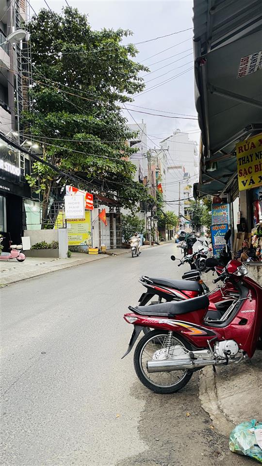 Mặt tiền kd  ngang 6,3m phan huy ích  1 lầu đẹp