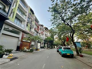 Mặt tiền đường 12m  dt 5x12m (5 lầu) phạm văn chiêu  chợ thạch đà