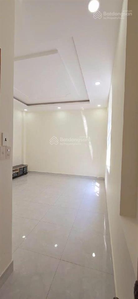Hẻm xe hơi  hoàng bật đạt  4 lầu chỉ 6 tỷ xíu  tân bình