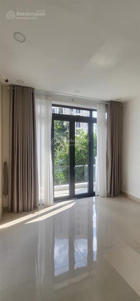 Hẻm 6m  phan huy ích  3 lầu  nhỉnh 5 xíu