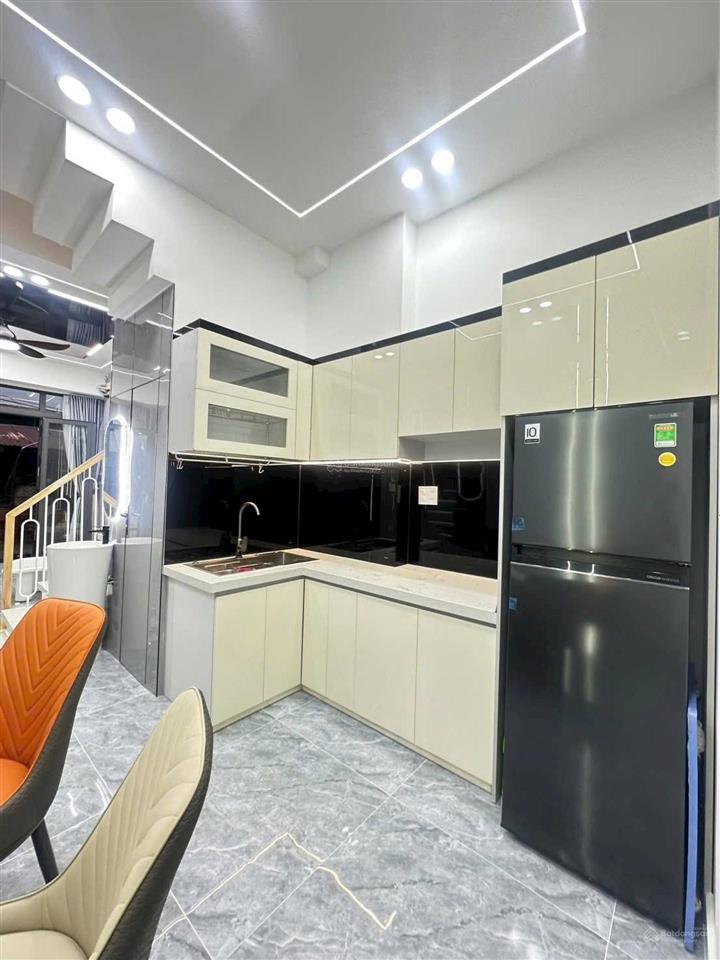 Chỉ 5 tỷ xíu  hẻm xe hơi phan huy ích  2 tầng