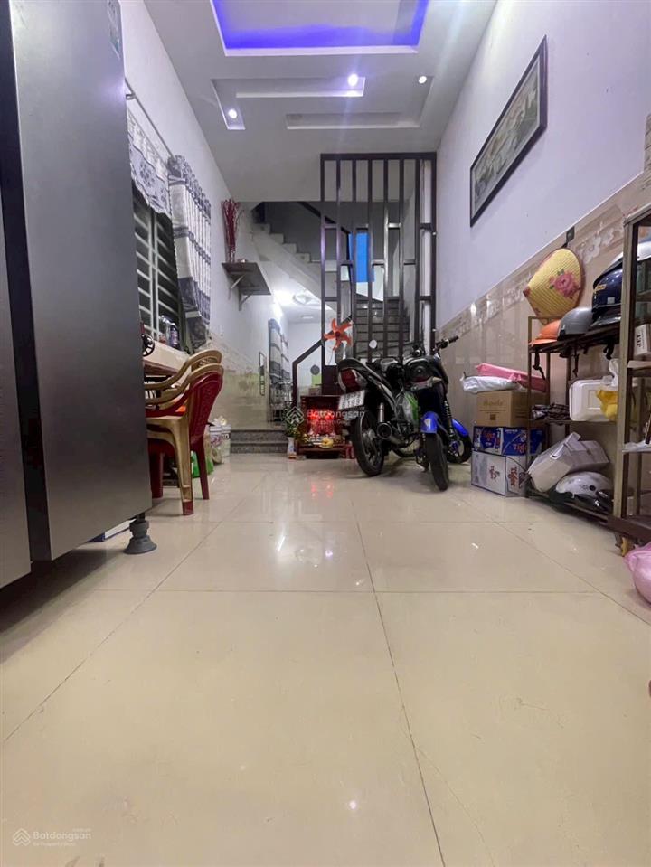 Xe tải đậu cửa sát mặt tiền nguyễn ảnh thủ quận 12  siêu phẩm chân dài miên man 124m²  7.6 tỷ