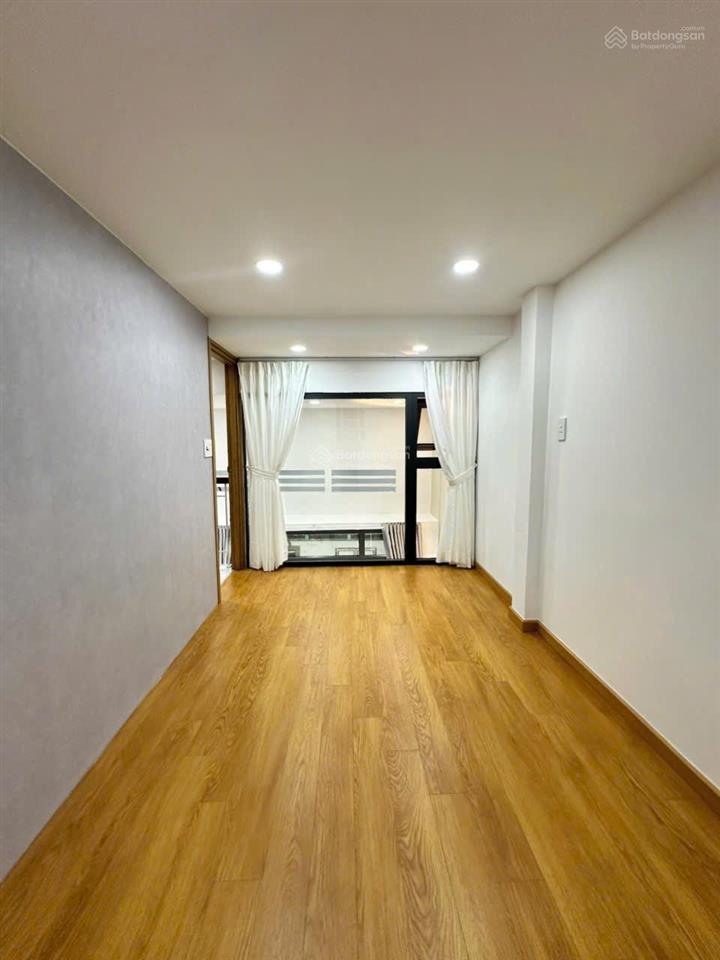 Bán nhà hẻm ôtô 7 chỗ. vài chục met ra nguyễn ảnh thủ ngang hiếm 5,5 m shr gần 40m2. chỉ 3,268 tỷ