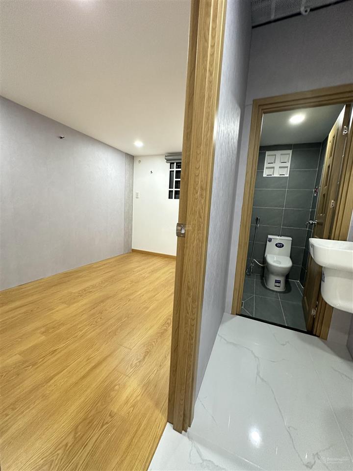 Bán nhà hẻm ôtô 7 chỗ. vài chục met ra nguyễn ảnh thủ ngang hiếm 5,5 m shr gần 40m2. chỉ 3,268 tỷ