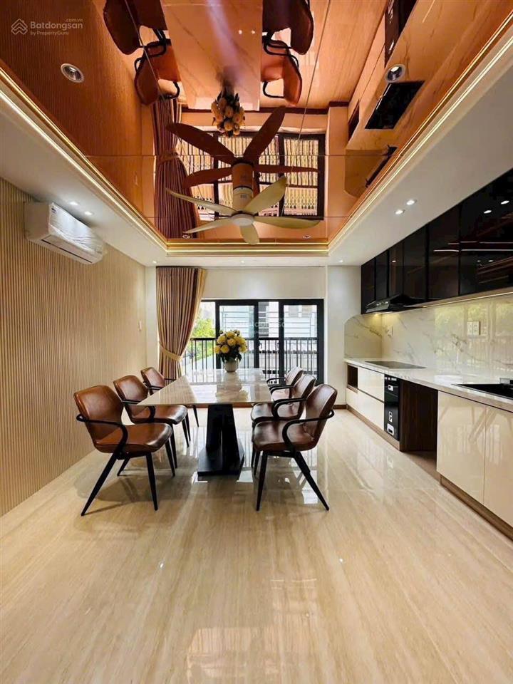Nhỉnh 5 tỷ sở hữu nhà đẹp hông riêng 8m tại an phú đông! ngang 5,6m hông riêng