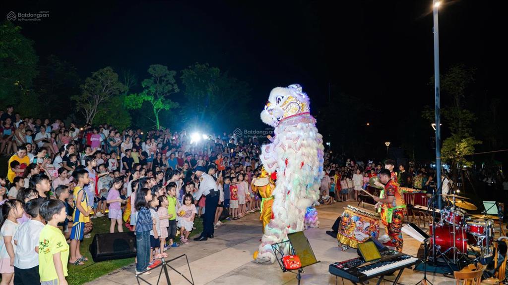 Thời điểm nổi bật đổi lên căn 3pn giá chỉ từ 6,6 tỷ bàn giao full nội thất, có hỗ trợ ngân hàng 0%