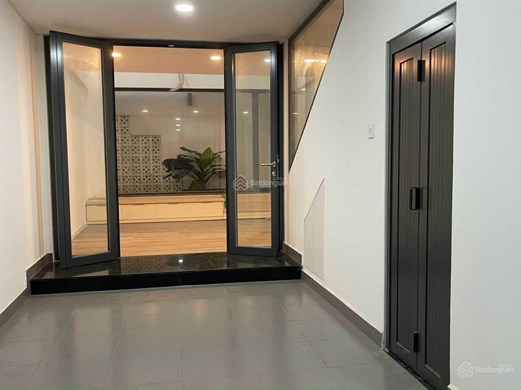 Nhà khu compound quận 6, an ninh, tiện nghi, cao cấp. nhà 5 tầng  khu nhà cao cấp 0939 368 ***