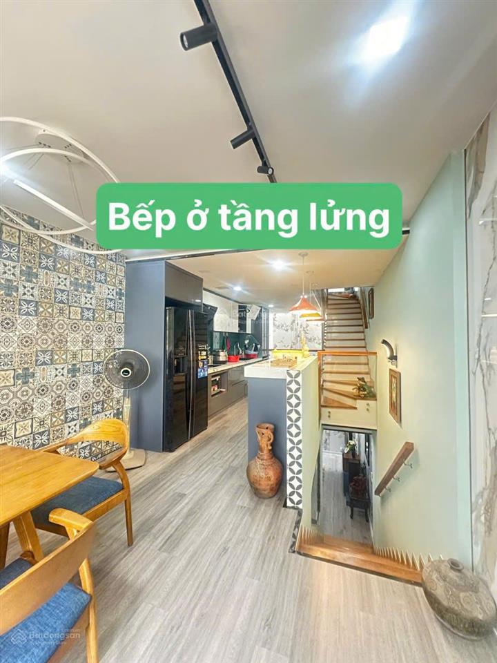 Nhà đẹp 5 tầng quận 6 khu compound dân trí cao, chỉ 8,95 tỷ  0939 368 ***