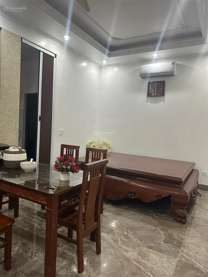 Căn biệt thự song lập 135m, 7 phòng ngủ tại centa city cần cho thuê ạ