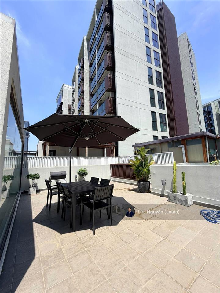 Louis bán căn galleria 3pn sân vườn diện tích rộng đã có sổ  giá 35 tỷ