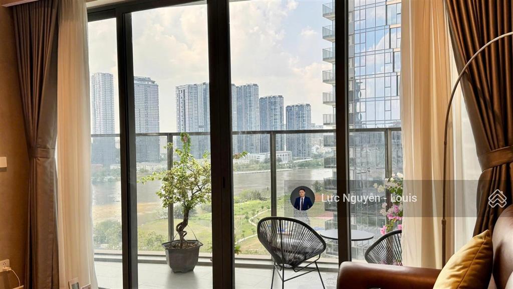 Louis bán 2pn hoa hậu view cầu ba son sông sài gòn sẵn sổ hồng  the opera  giá 43 tỷ