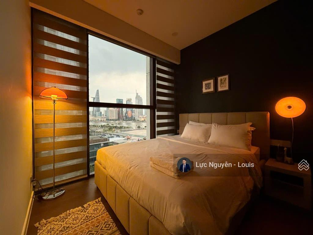 Louis bán căn galleria 3pn view quận 1 đã có sổ  giá 48 tỷ