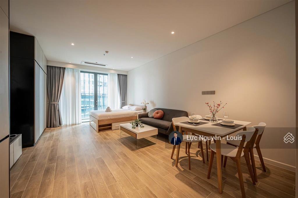 Louis bán gấp căn studio hiếm có tại crest view sông q1  giá 12,5 tỷ