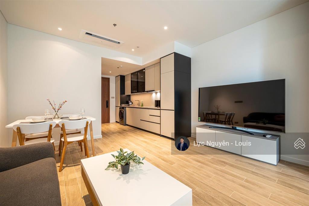 Louis bán gấp căn studio hiếm có tại crest view sông q1  giá 12,5 tỷ