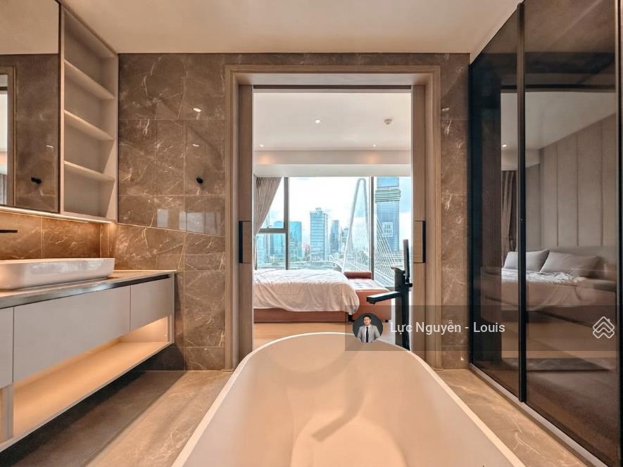 Louis bán 4pn view sông sài gòn trực diện, thang máy riêng đến tận nhà  the opera  giá 108 tỷ