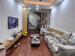 Bán nhà 5 tầng, chính chủ tại ngọc trục, đại mỗ