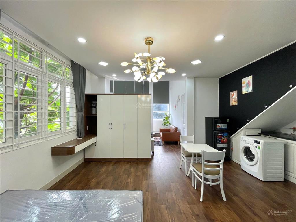 Cho thuê căn hộ full nội thất ngay bờ kè trường sa, phòng đẹp view thoáng giá chỉ 9.000.000đ