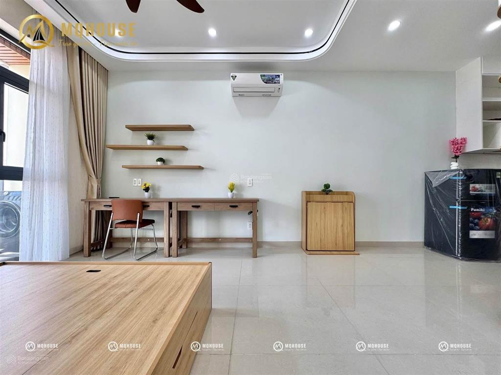 Cho thuê căn hộ ban công đường nguyễn văn trỗi, phú nhuận, trang bị full nội thất