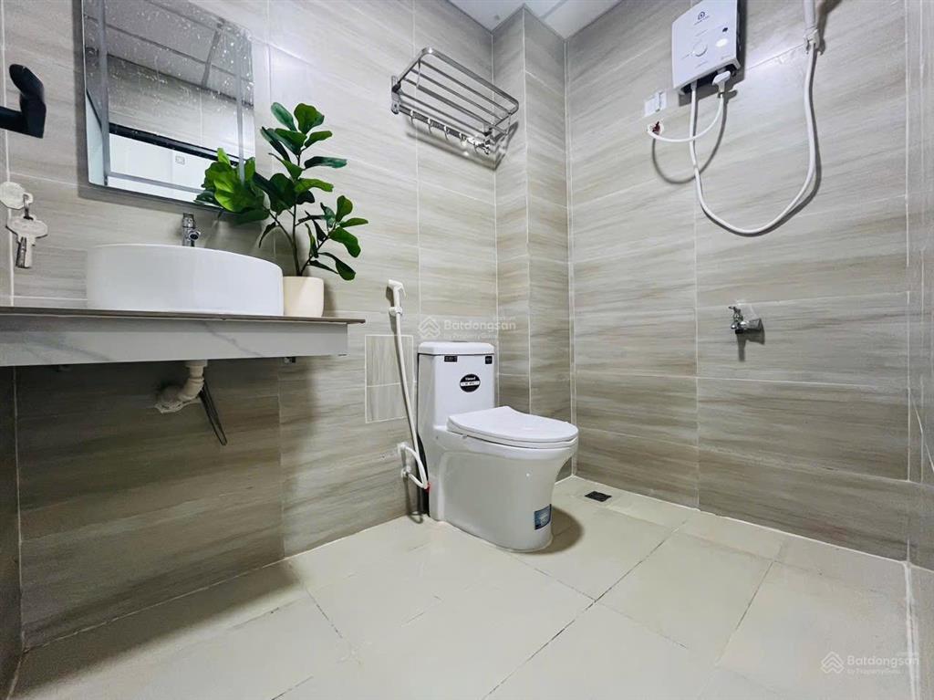 Cho thuê căn hộ full nội thất, ban công thoáng ngay phan xích long, quận phú nhuận
