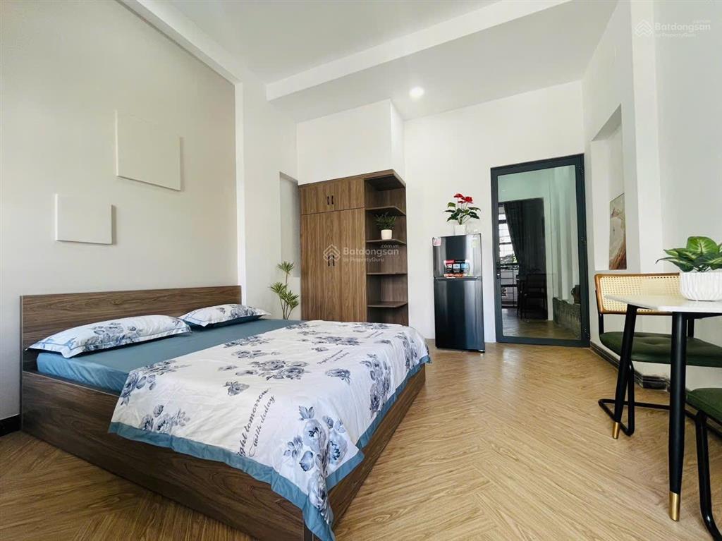 Cho thuê căn hộ full nội thất, ban công thoáng ngay phan xích long, quận phú nhuận