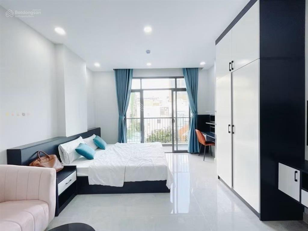 Cho thuê căn hộ 1pn ban công full nội thất, máy giặt riêng, đường lý chính thắng, giá chỉ 10tr/th
