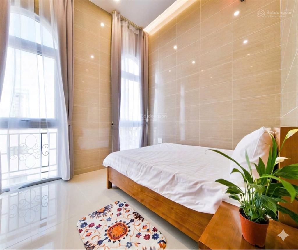 Cho thuê căn hộ 1pn  2pn ngay phan xích long, trang bị full nội thất giá chỉ 9tr/th