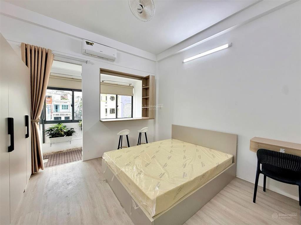 Cho thuê căn hộ mới 100% studio  1pn balcon đường lê văn sỹ giá chỉ 7,5tr/th