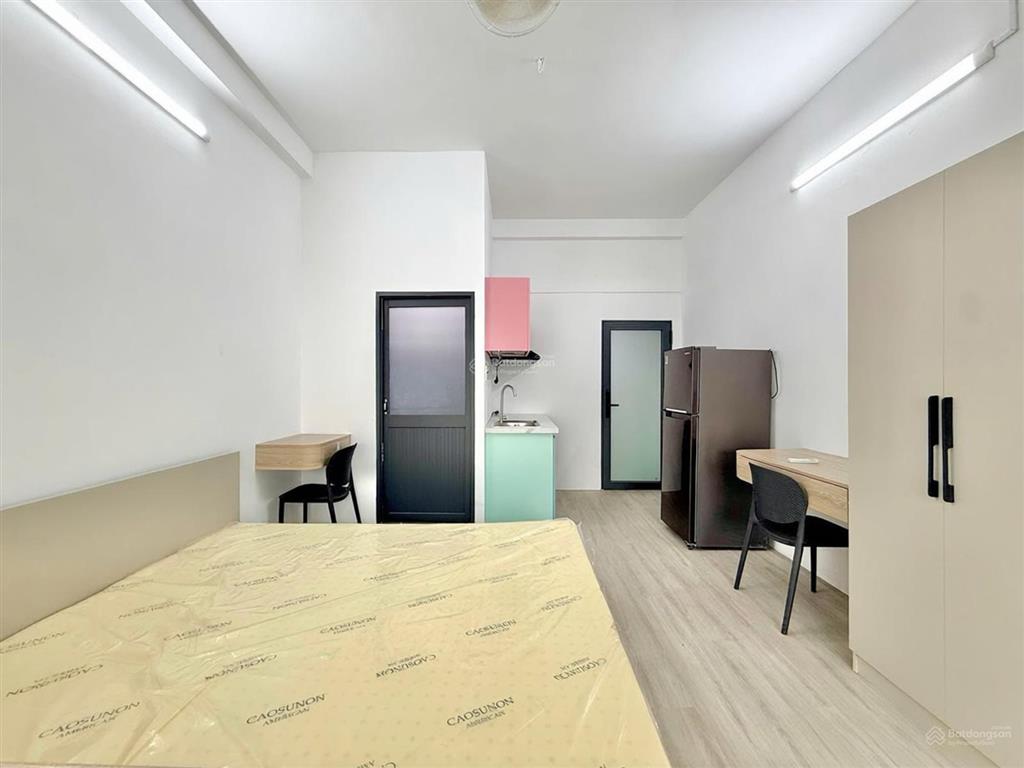 Cho thuê căn hộ mới 100% studio  1pn balcon đường lê văn sỹ giá chỉ 7,5tr/th