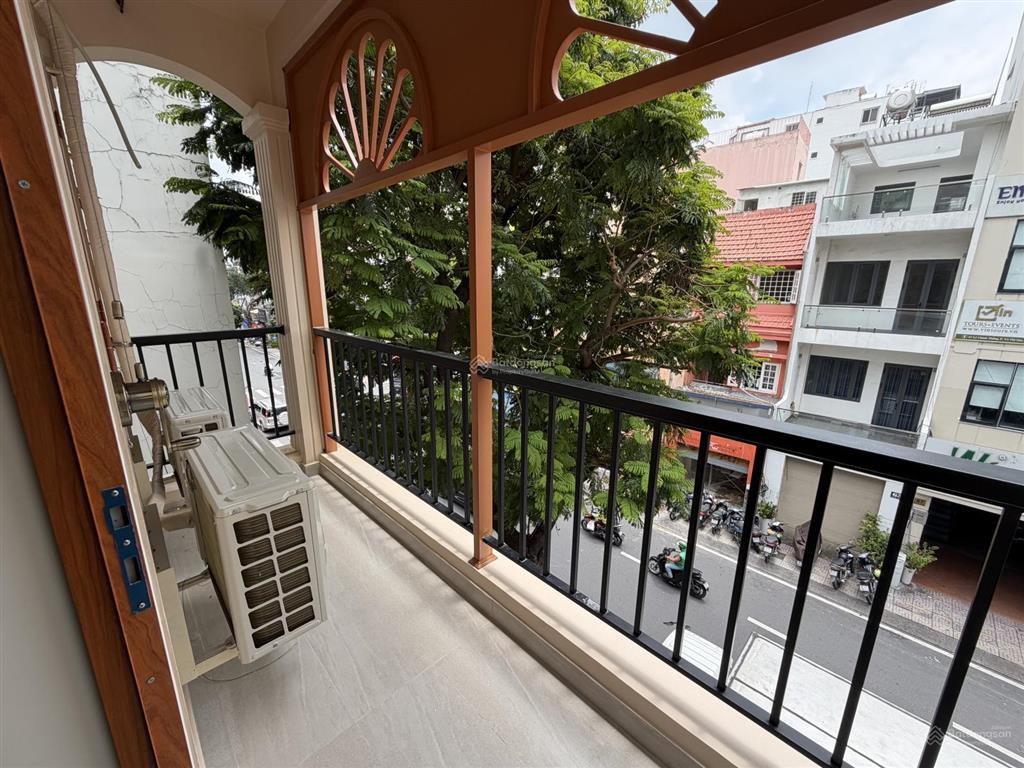 Khai trương căn hộ dịch vụ mới 100% full nội thất ngay toà nhà la vela saigon, chùa vĩnh nghiêm q3