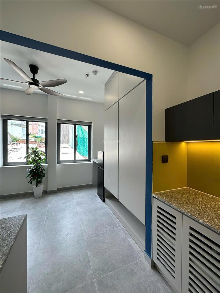 Khai trương căn hộ dịch vụ mới 100%, full nội thất, ngay cầu ông lãnh,cầu nguyễn văn cừ,bến vân đồn