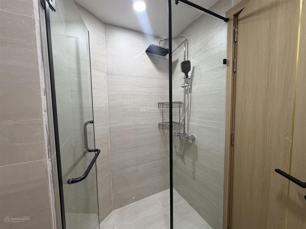Khai trương căn hộ dịch vụ mới 100%,full nội thất,gần chợ tân bình,bệnh viện 1a,ngã tư bảy hiền