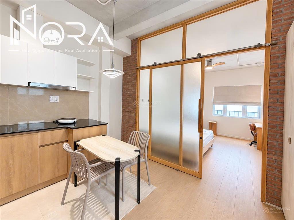 Khai trương căn hộ dịch vụ mới 100%,full nội thất,ngay bùi viện,chợ bến thành,ga metro,saigoncenter