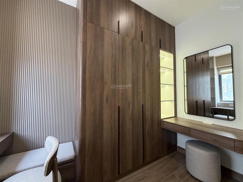 Khai trương căn hộ dịch vụ mới 100%, full nội thất, ngay nhà thờ tân định, hồ con rùa, chợ tân định