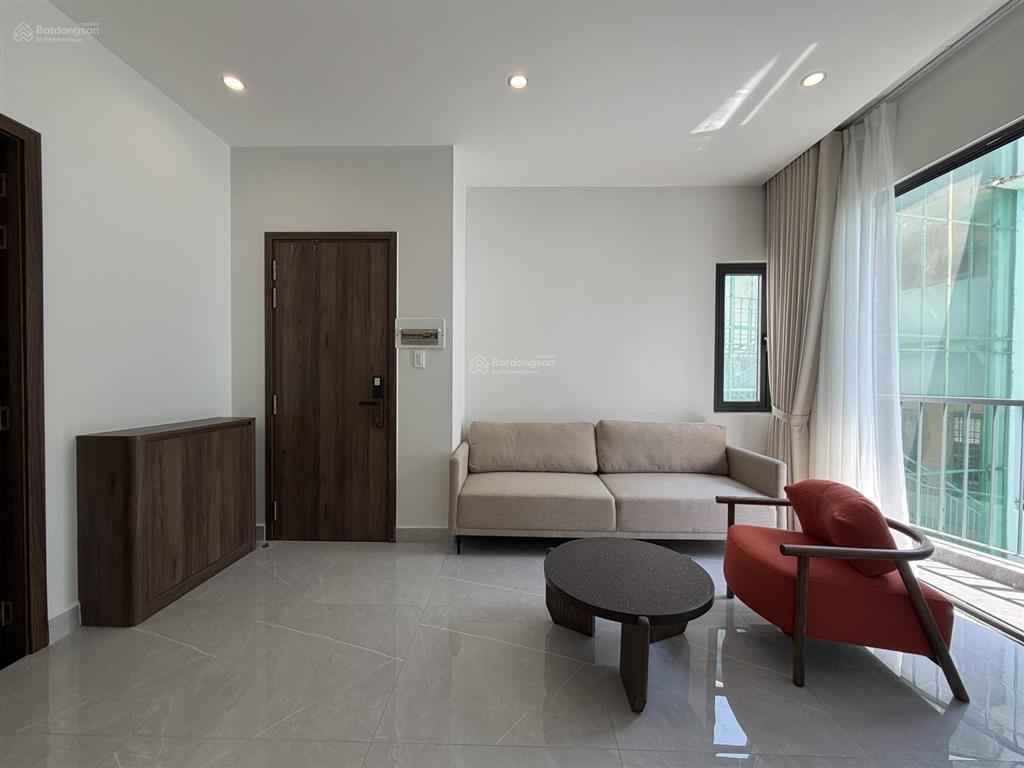 Khai trương căn hộ dịch vụ mới 100%, full nội thất, ngay nhà thờ tân định, hồ con rùa, chợ tân định