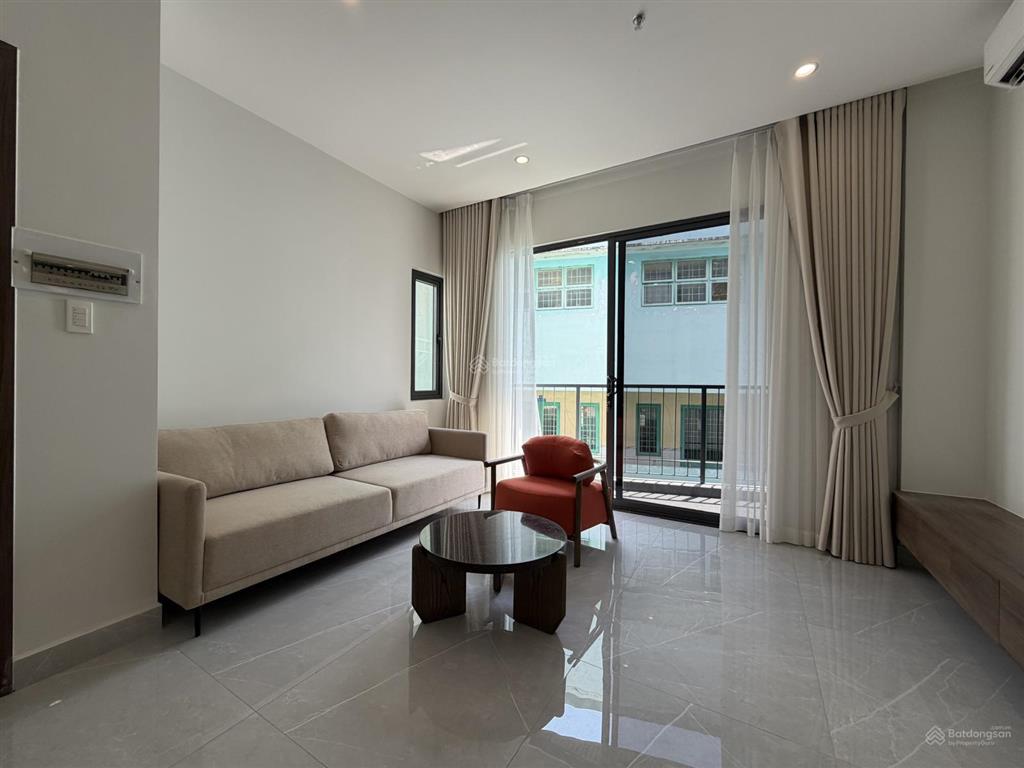 Khai trương căn hộ dịch vụ mới 100%, full nội thất, ngay nhà thờ tân định, hồ con rùa, chợ tân định