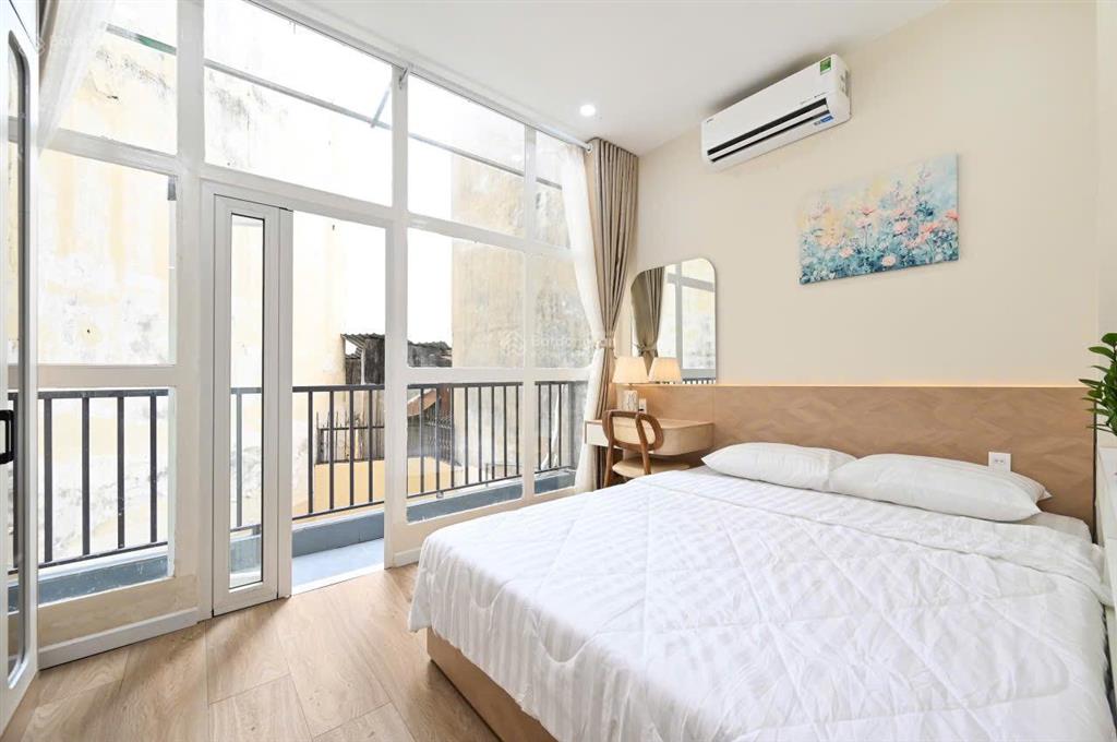 Khai trương căn hộ dịch vụ mới 100% full nội thất, ngay nhà thờ tân định, hồ con rùa, cv lê văn tám
