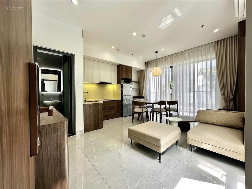 Khai trương căn hộ dịch vụ mới 100%,full nội thất,ngay chợ tân định,nhà thờ tân định,hồ con rùa,.
