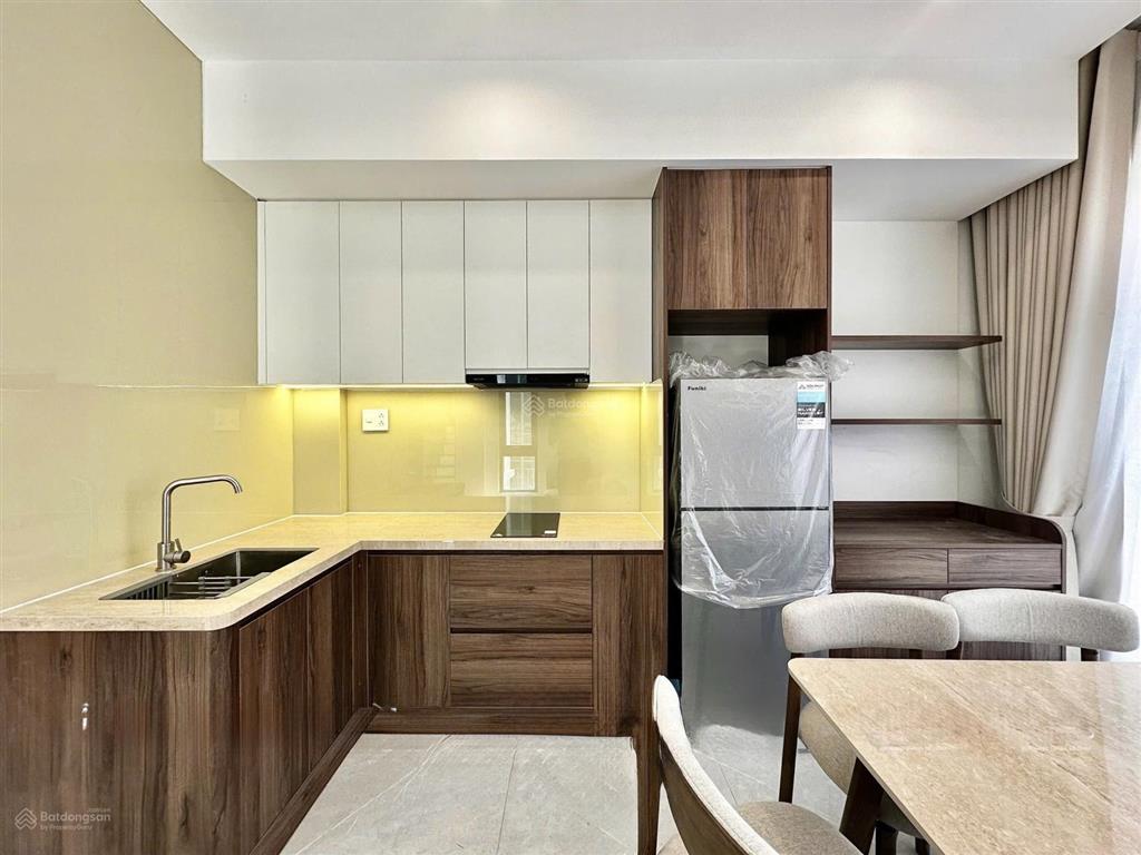 Khai trương căn hộ dịch vụ mới 100%,full nội thất,ngay chợ tân định,nhà thờ tân định,hồ con rùa,.