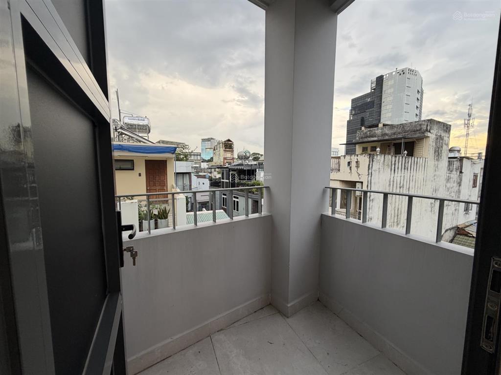 Khai trương ch dịch vụ mới 100%, full nội thất, ngay công viên lê văn tám, hồ con rùa, chợ tân định