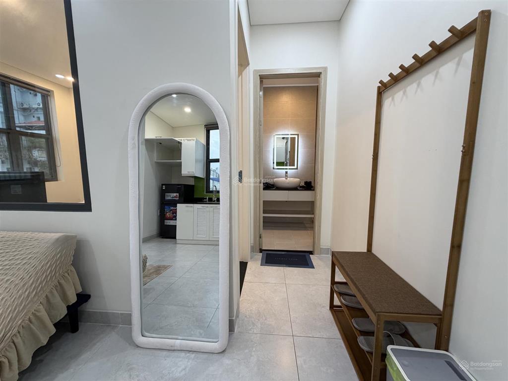 Khai trương ch dịch vụ mới 100%, full nội thất, ngay công viên lê văn tám, hồ con rùa, chợ tân định