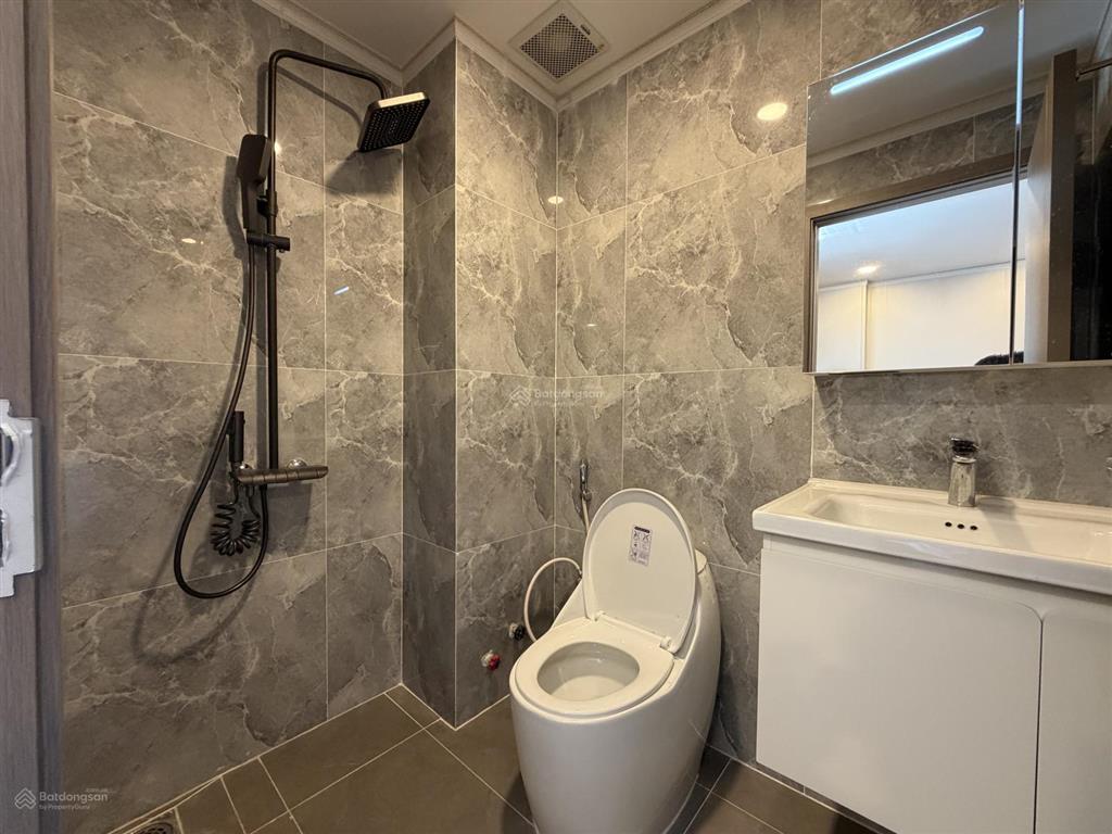 Khai trương căn hộ dịch vụ mới 100%, full nội thất, gần ga sài gòn, vòng xoay dân chủ, toà viettel