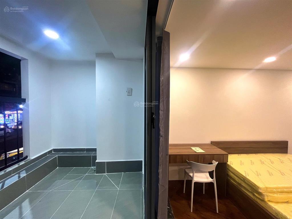 Khai trương căn hộ dịch vụ mới 100%,full nội thất,gần vincom 3/2,vòng xoay dân chủ,hà đô centrosa