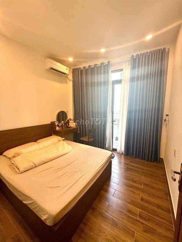 Nhà mặt tiền KDC Bông Sao . 48m2 Full nội thất . Nhỉnh 6 Tỷ
