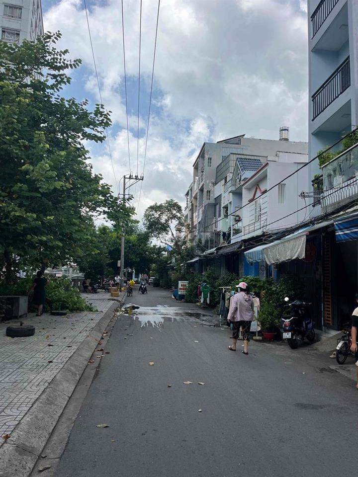 Nhà mặt tiền KDC Bông Sao . 48m2 Full nội thất . Nhỉnh 6 Tỷ
